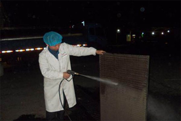 中央空調(diào)管道清洗